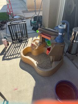 Step2 Kids Outdoor Water Table
