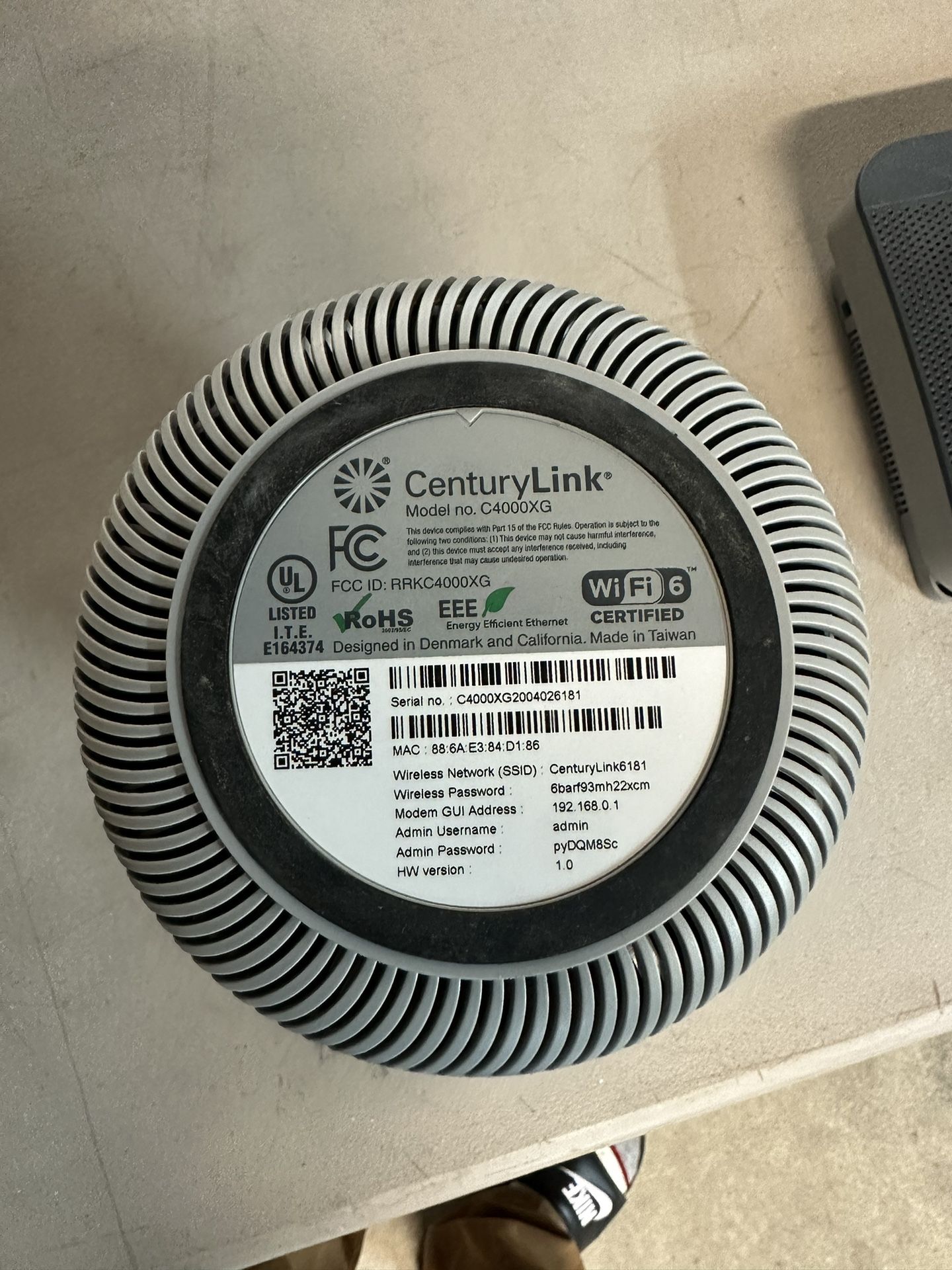 Centurylink Greenwave C4000XG Wi-Fi Hotspot Modem - White