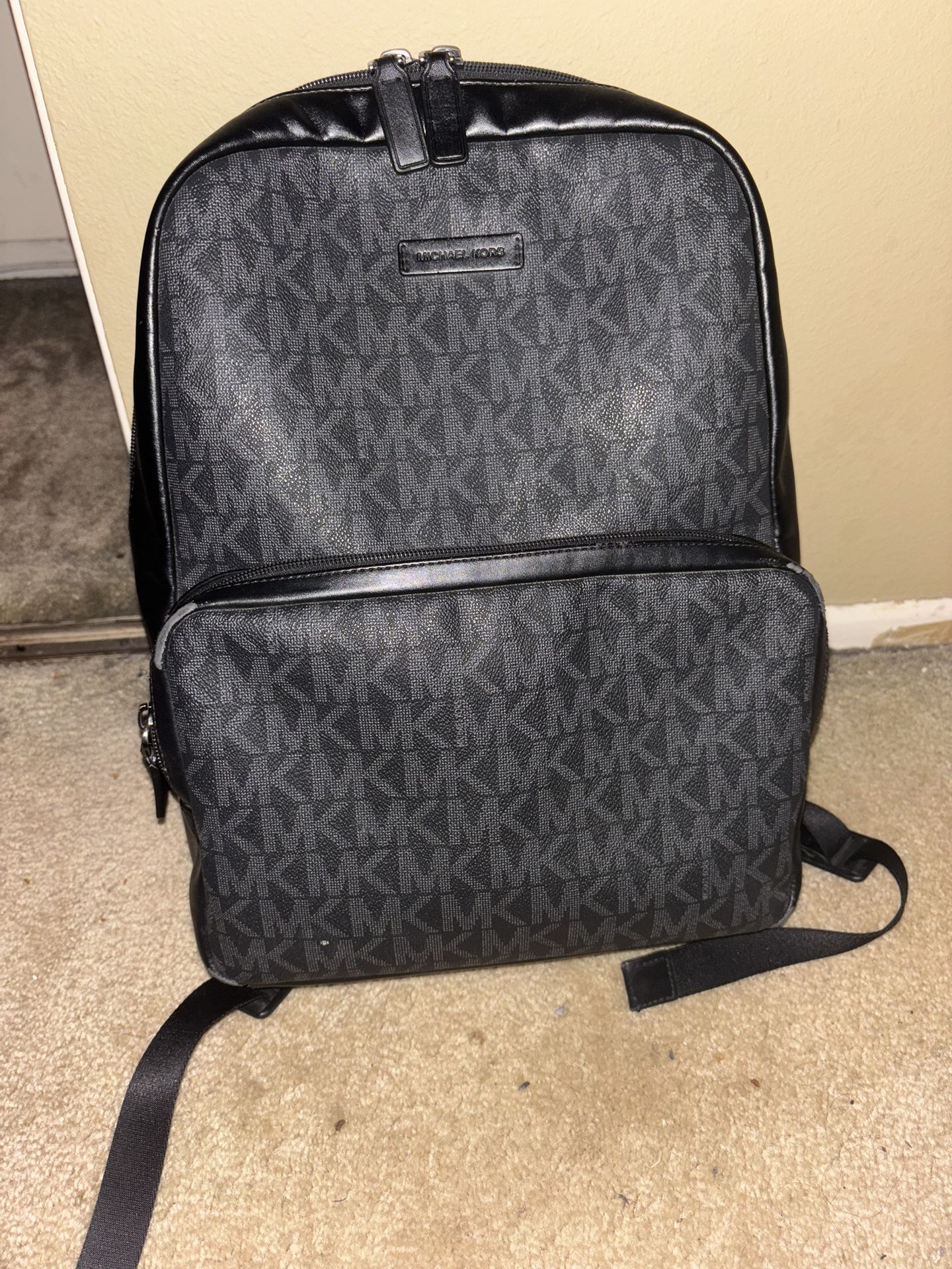 Michael Kors Everett Backpack