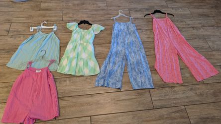 Girl clothes size Large(10-12)
