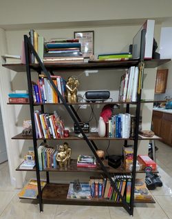 'N' 5 Tier Bookshelf
