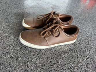 Shoes 9.5