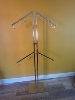 Commercial clothing rack/purse rack/ rack