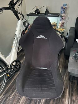 AK Rocker Gaming Floor Chair