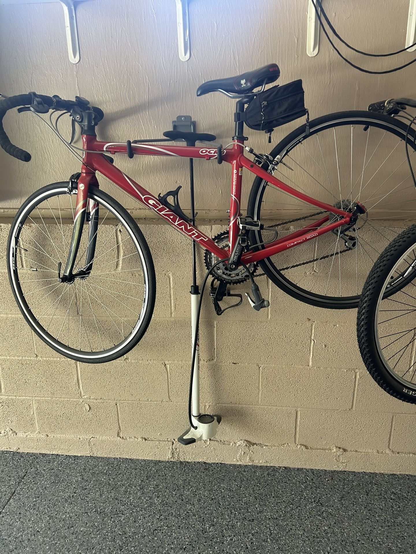 Giant OCR 6000 racing bike A1 condition