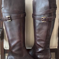  OT SOLD.   ECCO Leather Boots