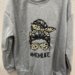 New. Women’s Size Large Leopard Mom Life Pull Over Sweatshirt