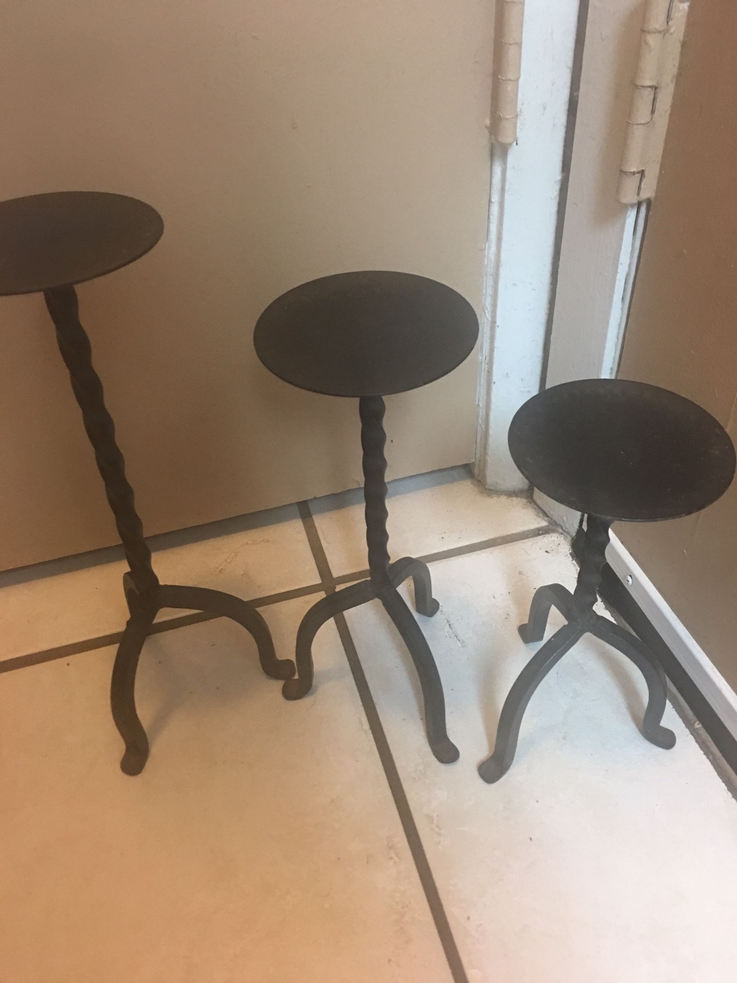 Candle holder