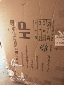 HP 4ft lamp one bulb broken