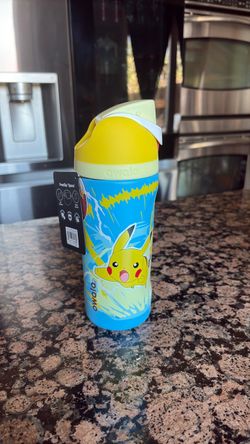 Pokémon x Owala 16 fl oz Special Edition Free Sip Water Bottle - Pikachu