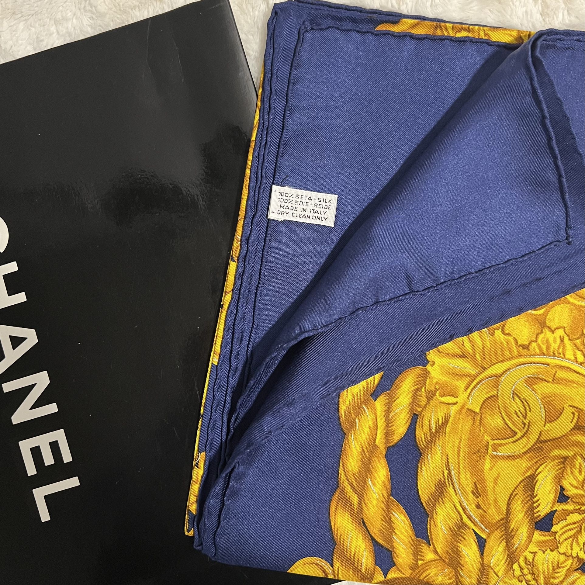 Vintage Scarf, Authentic, Pick Up Only