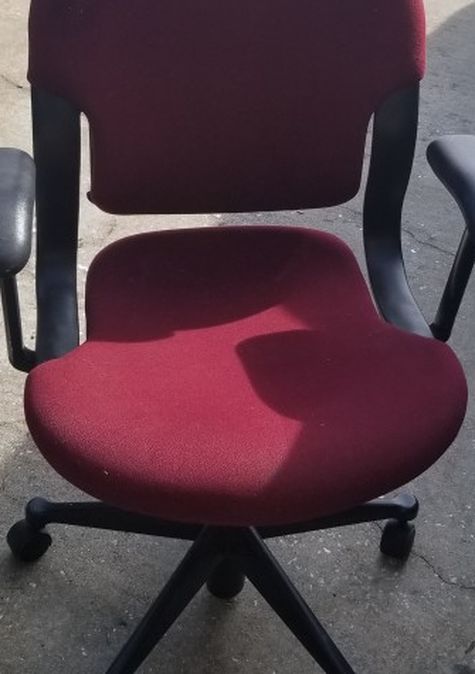 Adjustable Task Office Chair