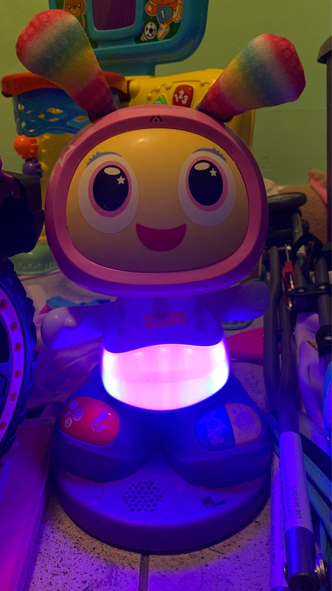 Fisher Price Dance & Move Light-up toy