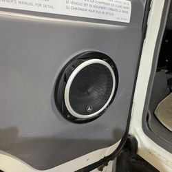 car  audio  installs  