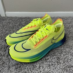 Nike ZoomX Streakfly