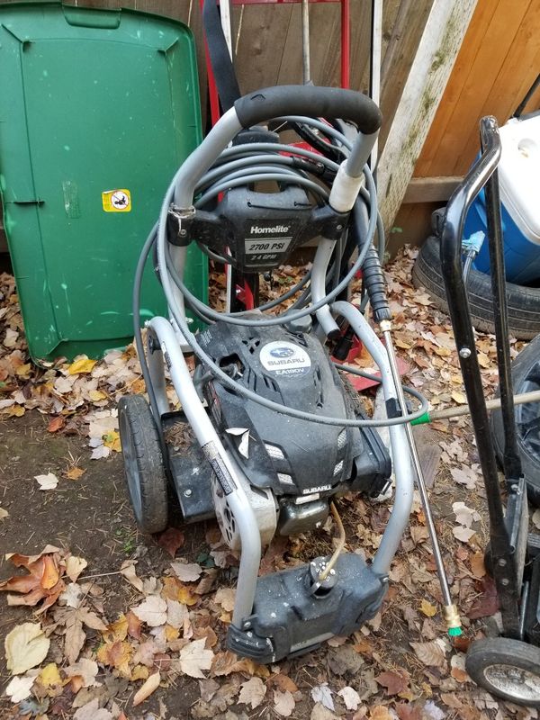 Pressure washer. Works great. Gas powered. Homelite 2700 psi for Sale