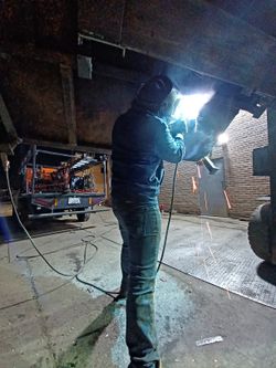 mobile welders (contact info removed)