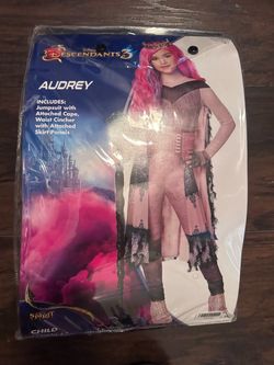 Costume