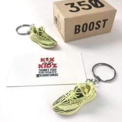 Frozen Yellow 350 V2 3D Mini Sneaker Keychain