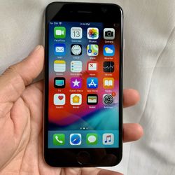 iPhone 6S 32GB StraightTalk / Tracfone