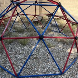 Lifetime Geometric Done Climber Play Center