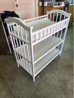Changing table in excellent condition👍