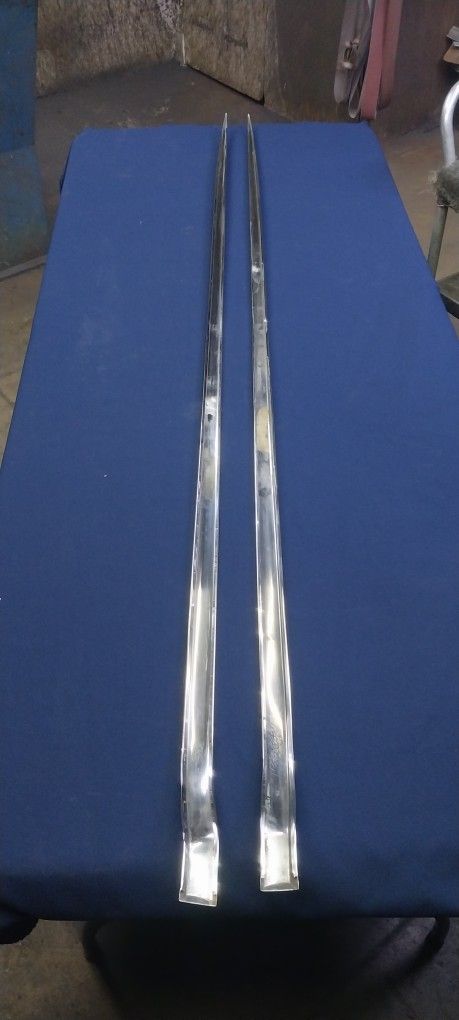 1953 1954 Chevrolet 210 2 door post sedan exterior door belt line  1953, 1954 Chevy Molding. 210  2 Door.