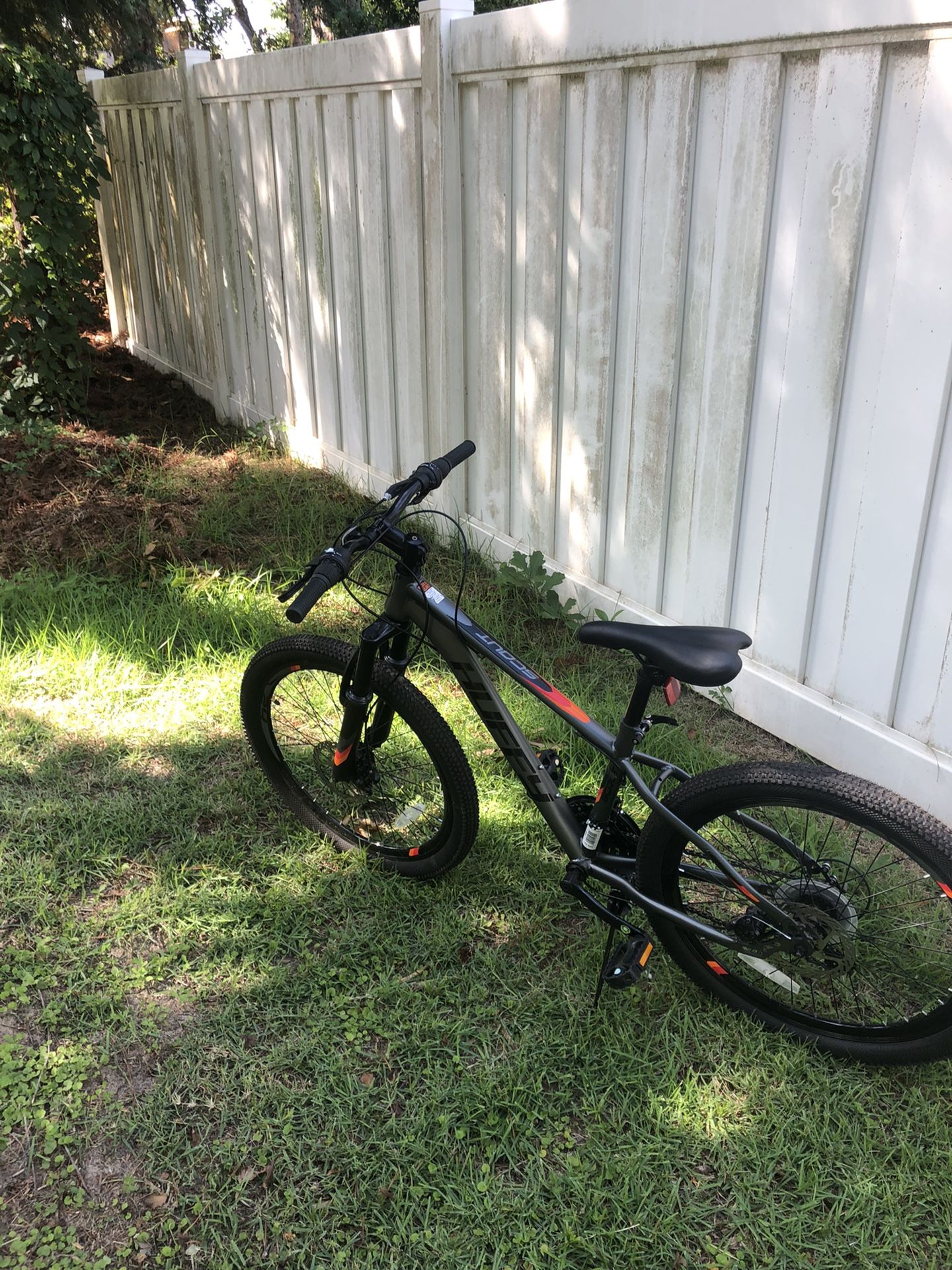 Huffy 24 Scout Boys Hardtail 21 Speed Mountain Bike with Disc Brakes Bikes Cycling