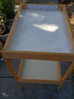Storage table
