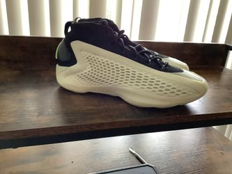 Adidas AE 1 Stormtrooper Basketball Shoes – Size 7Y (Used, Great Condition)