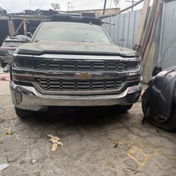 Partes Para Chevy Silverado  2018