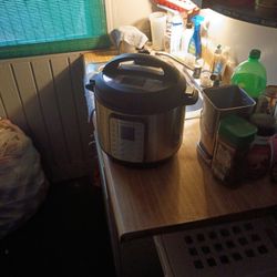 Pressure Cooker 