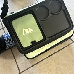 Arctic Zone Collapsable Cooler