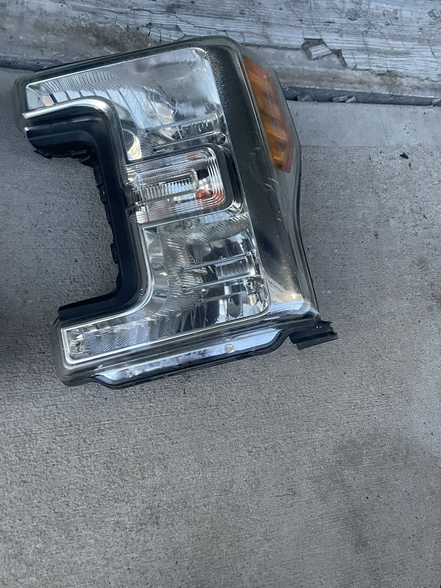 Left And Right Headlight 19 F250
