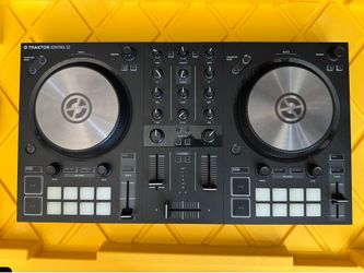 Traktor s2 mk2