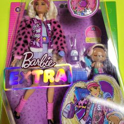 Barbie Extra Doll #8 Blonde Hair / Pink Animal Print Outfit Pet Bear -New.