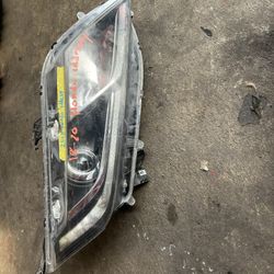 2018 2020 Honda Odyssey Passenger Right Headlight
