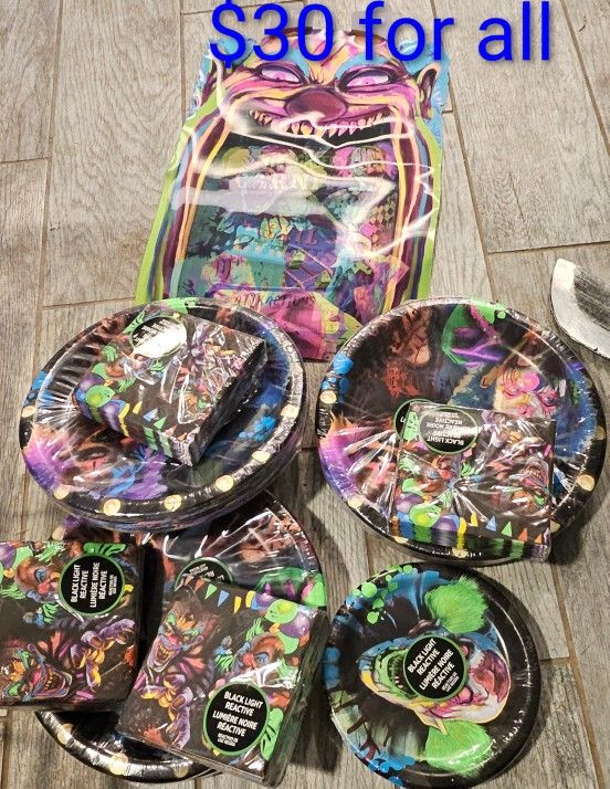Clown Halloween Party Supplies NEW