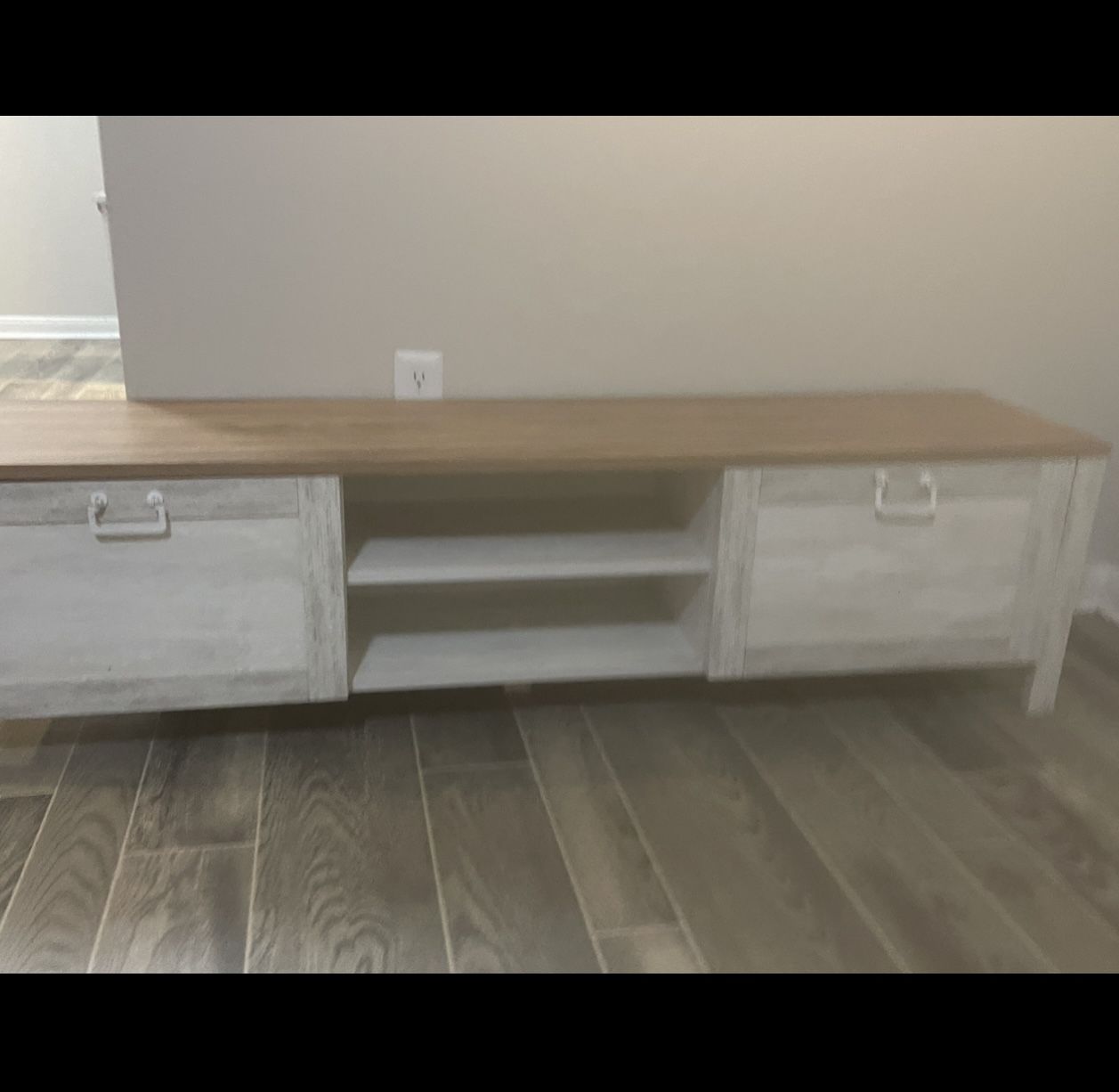 Wooden Tv Stand 