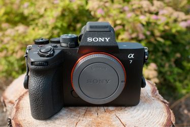 Sony A7 V Mirrorless Camera Body