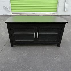 Black TV Stand