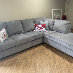 Brand New Couch Sectional NEED GONE ASAP