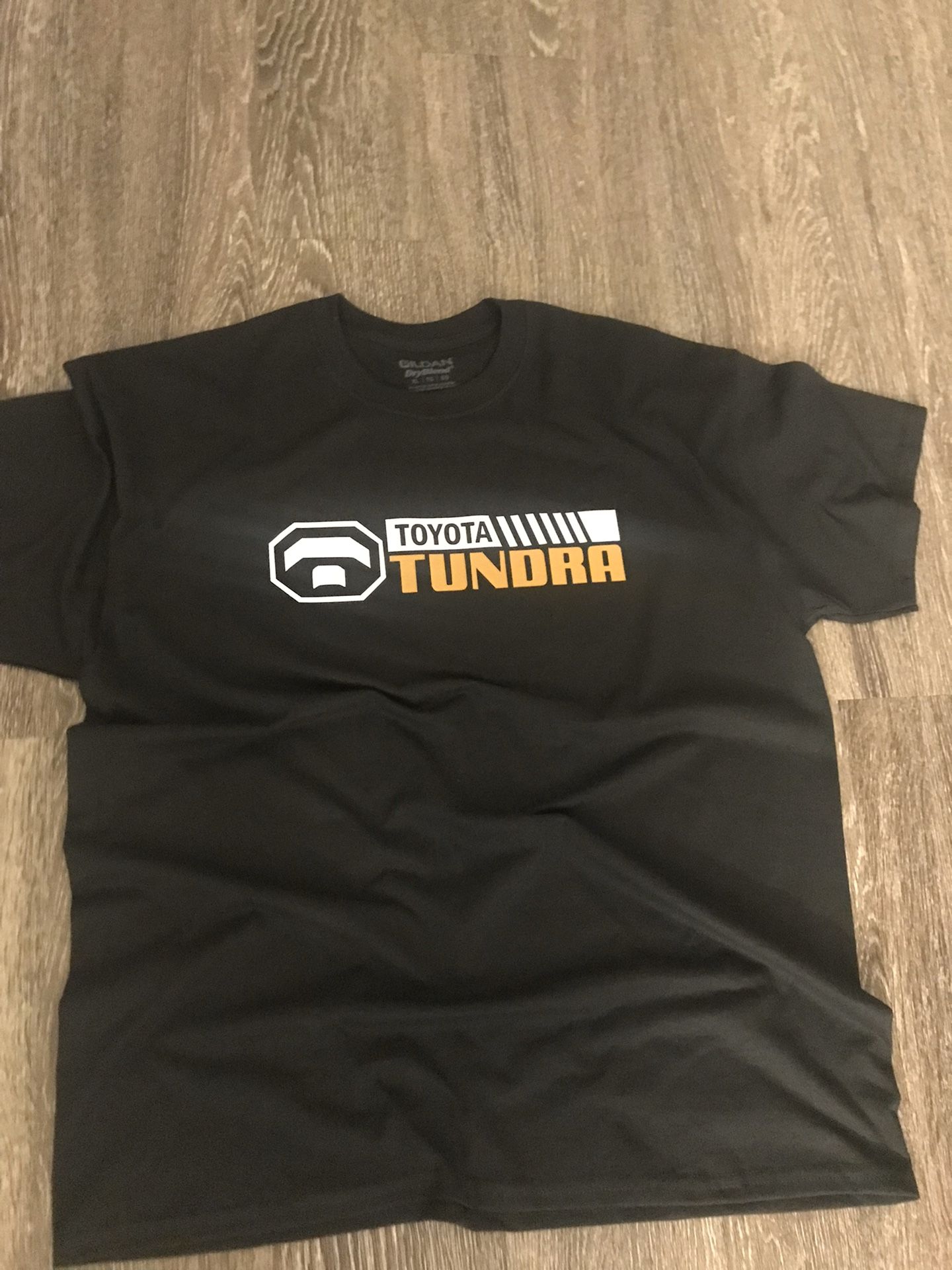 TUNDRA TOYOTA 2020 custom vinyl logo shirts sizes and colors