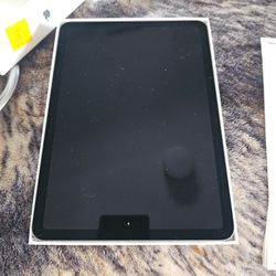 Used 1 Month! In box. No Damage/blemishes.