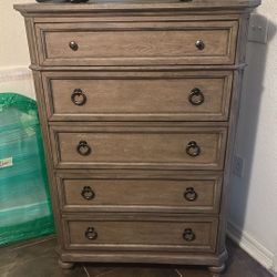 Bed Room Side Tables And Dresser 