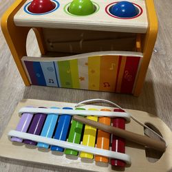 Kids Hape Pound & Tap Bench With Slide Out Xylophone 
