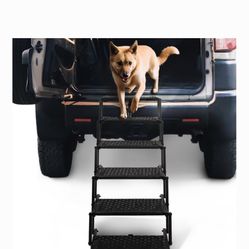 Heyoo 6step Foldable Car dog Stairs. NEVER USED