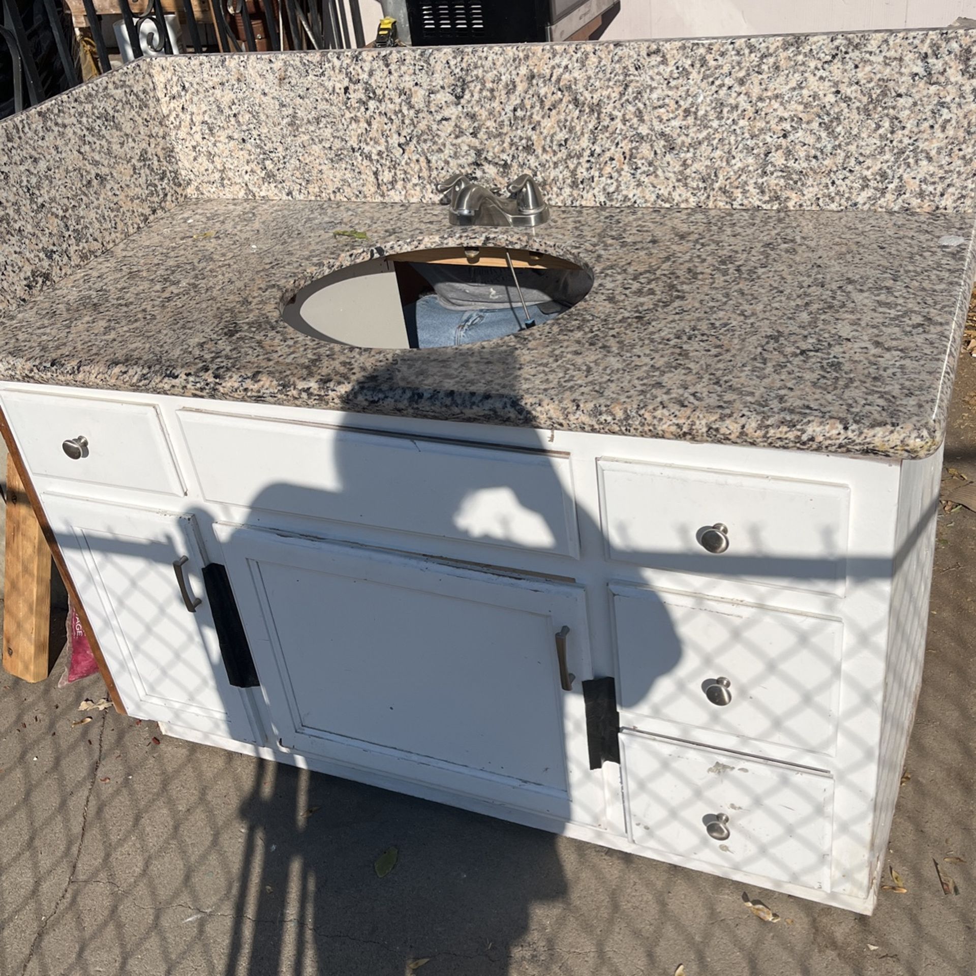 Marble Vanity Backsplash for Sale in Bakersfield, CA OfferUp