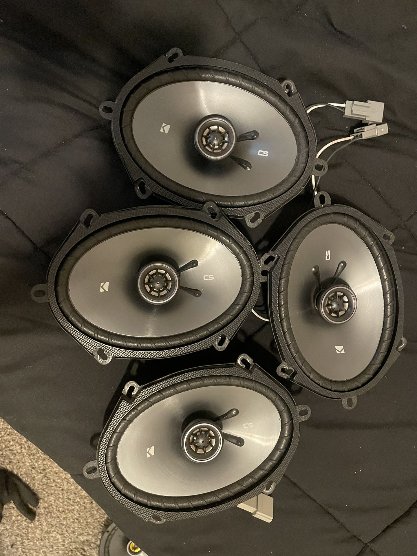 6x8 Kicker Speakers Set
