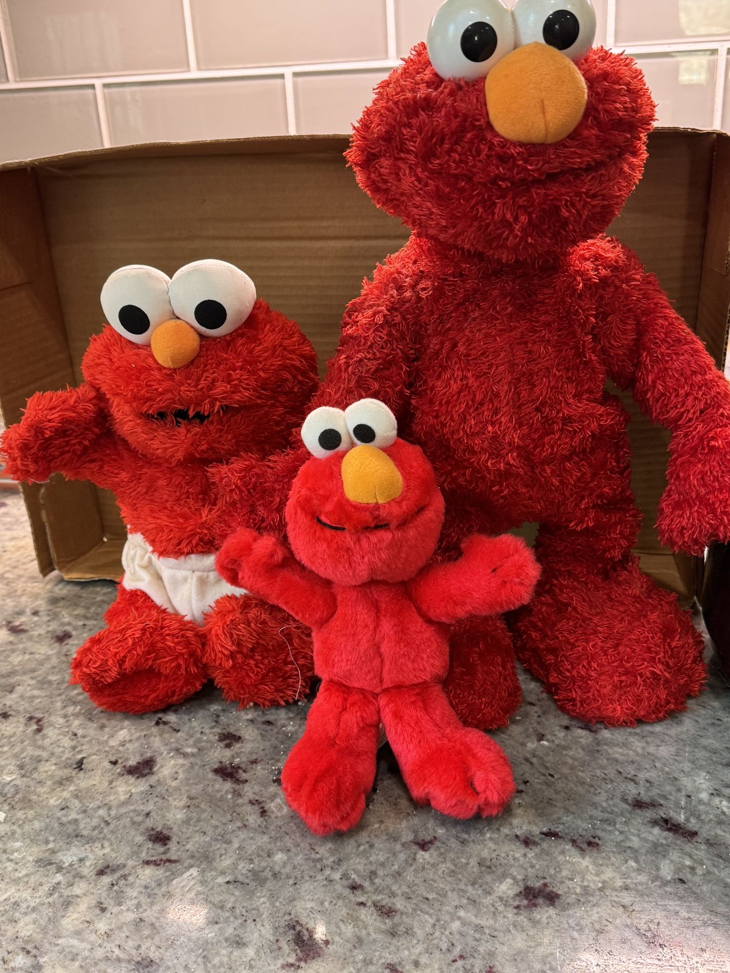 ELMO DOLLS  ( 3 ) 